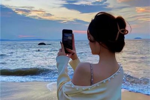 亲手送吴亦凡进监狱5年后法院出手都美竹迎噩耗饭碗恐不保